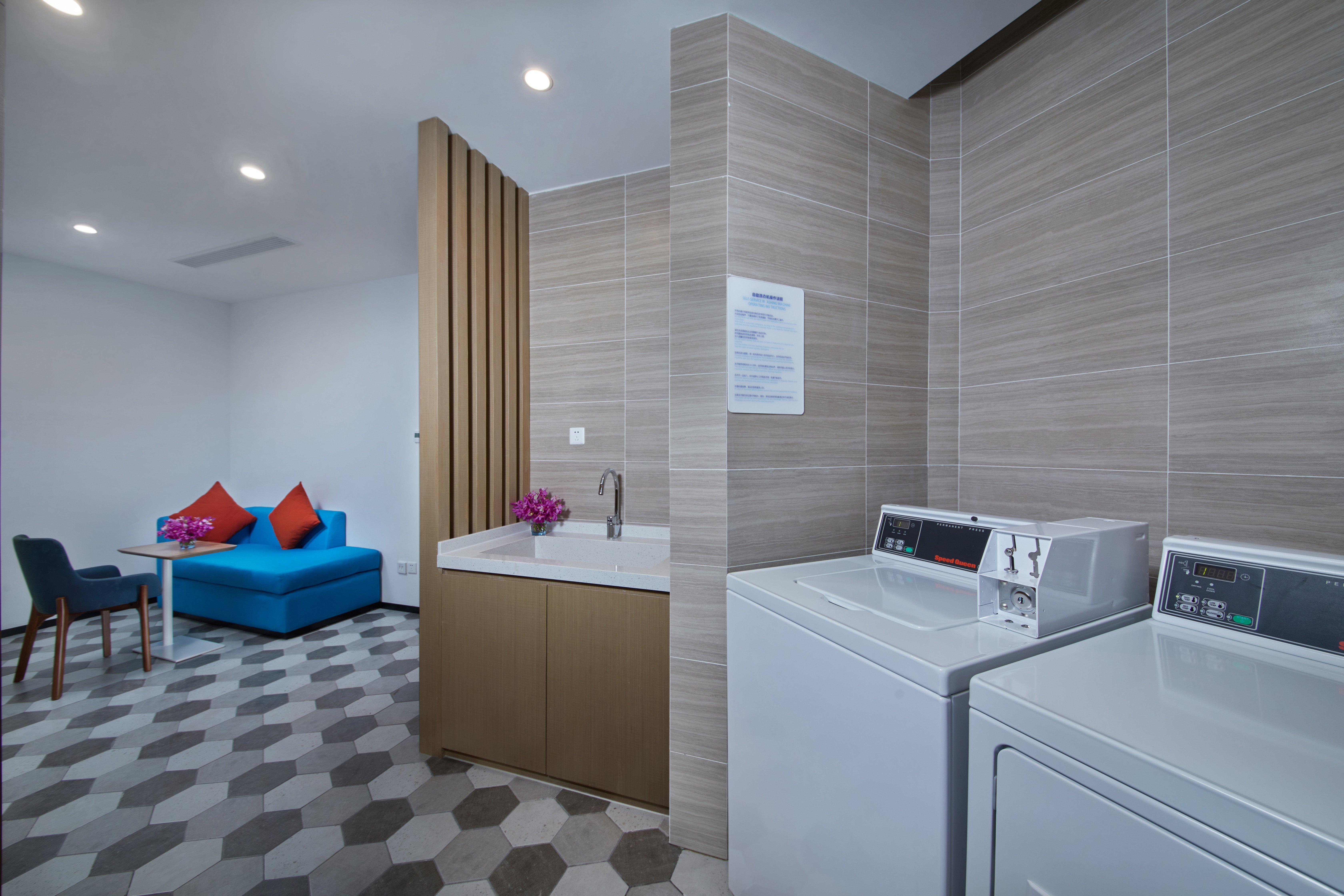 Holiday Inn Express Zhangjiagang East By Ihg Ngoại thất bức ảnh