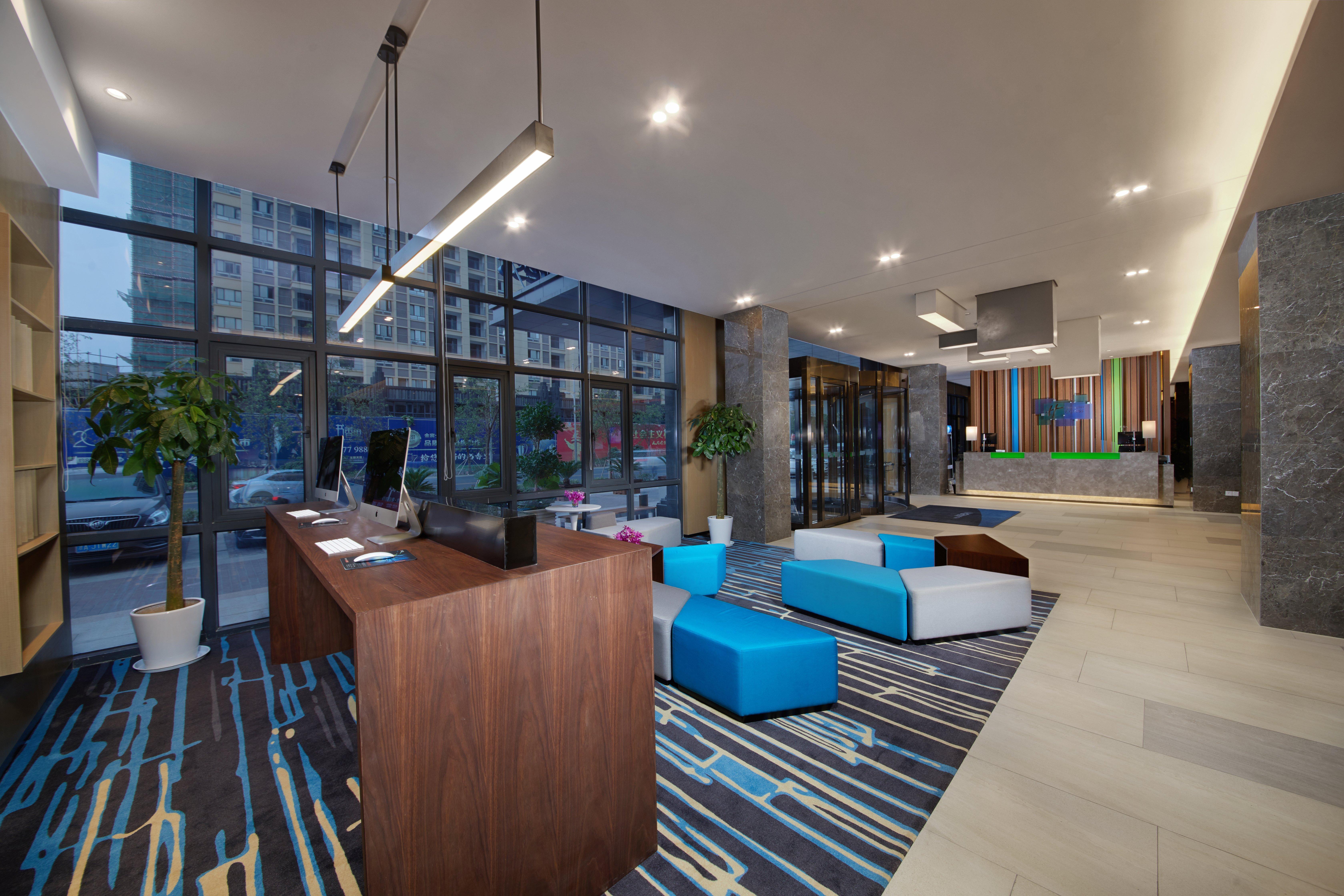 Holiday Inn Express Zhangjiagang East By Ihg Ngoại thất bức ảnh