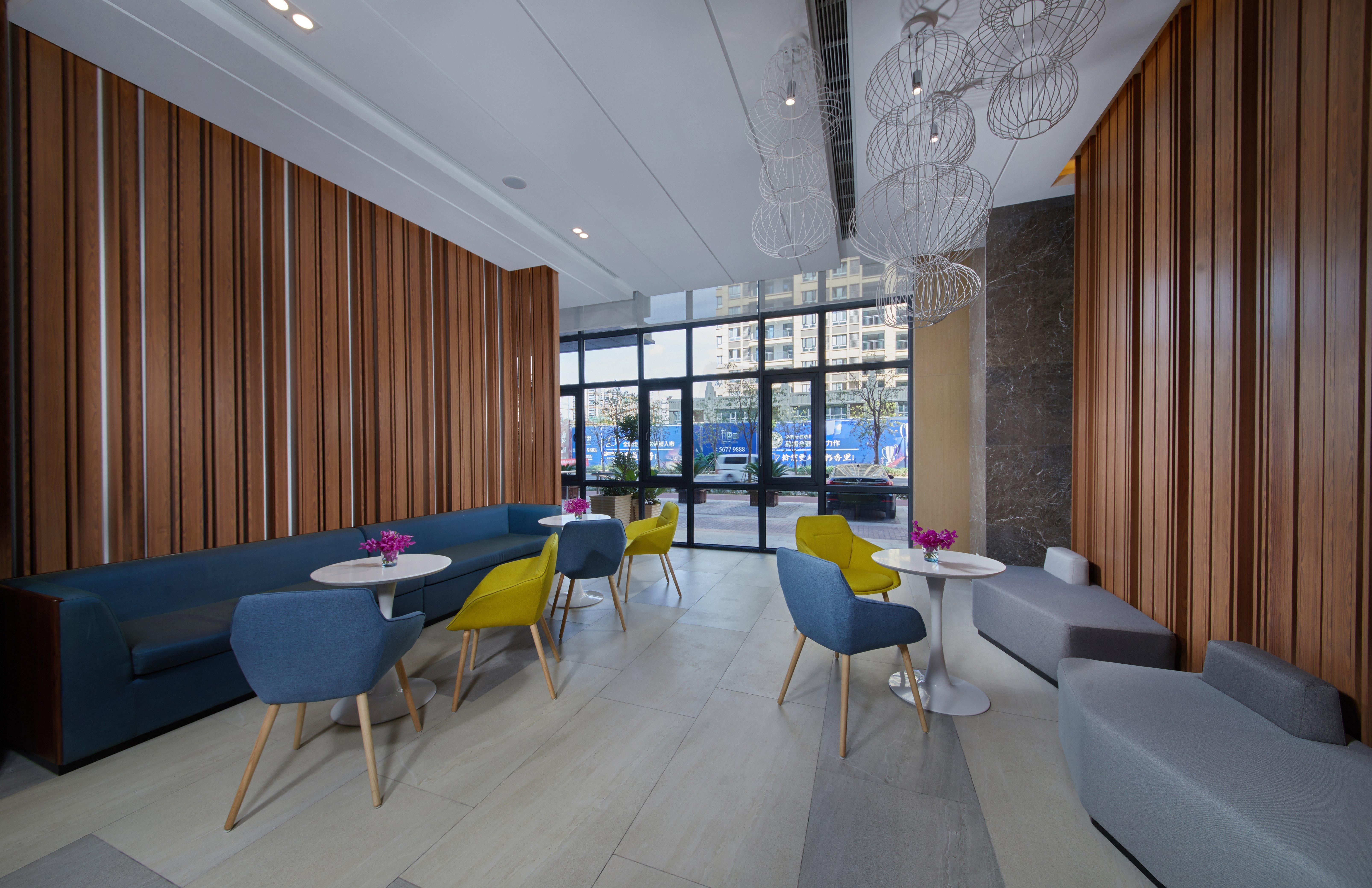 Holiday Inn Express Zhangjiagang East By Ihg Ngoại thất bức ảnh