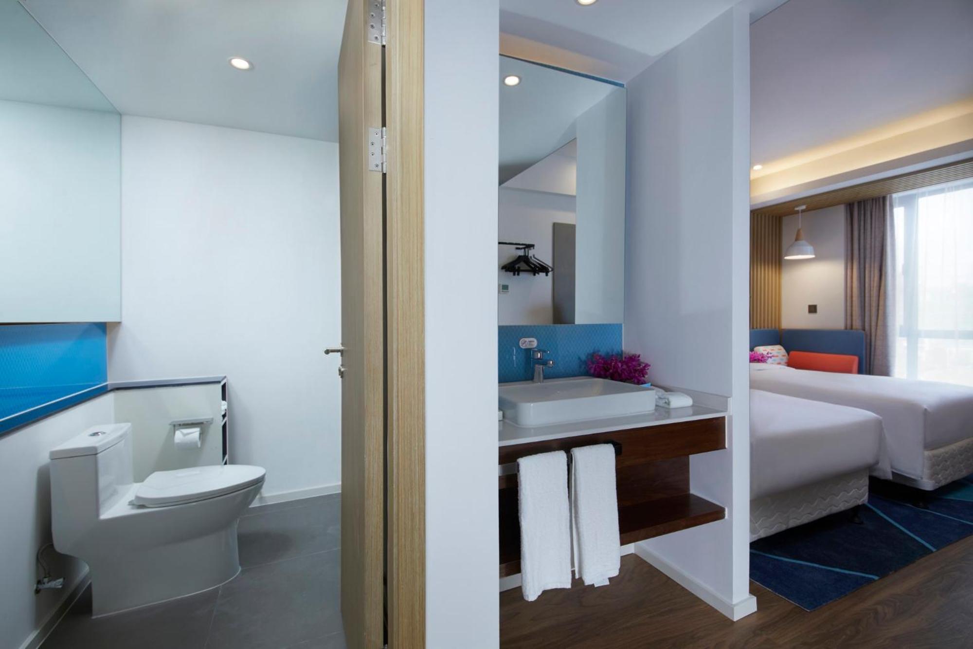 Holiday Inn Express Zhangjiagang East By Ihg Ngoại thất bức ảnh